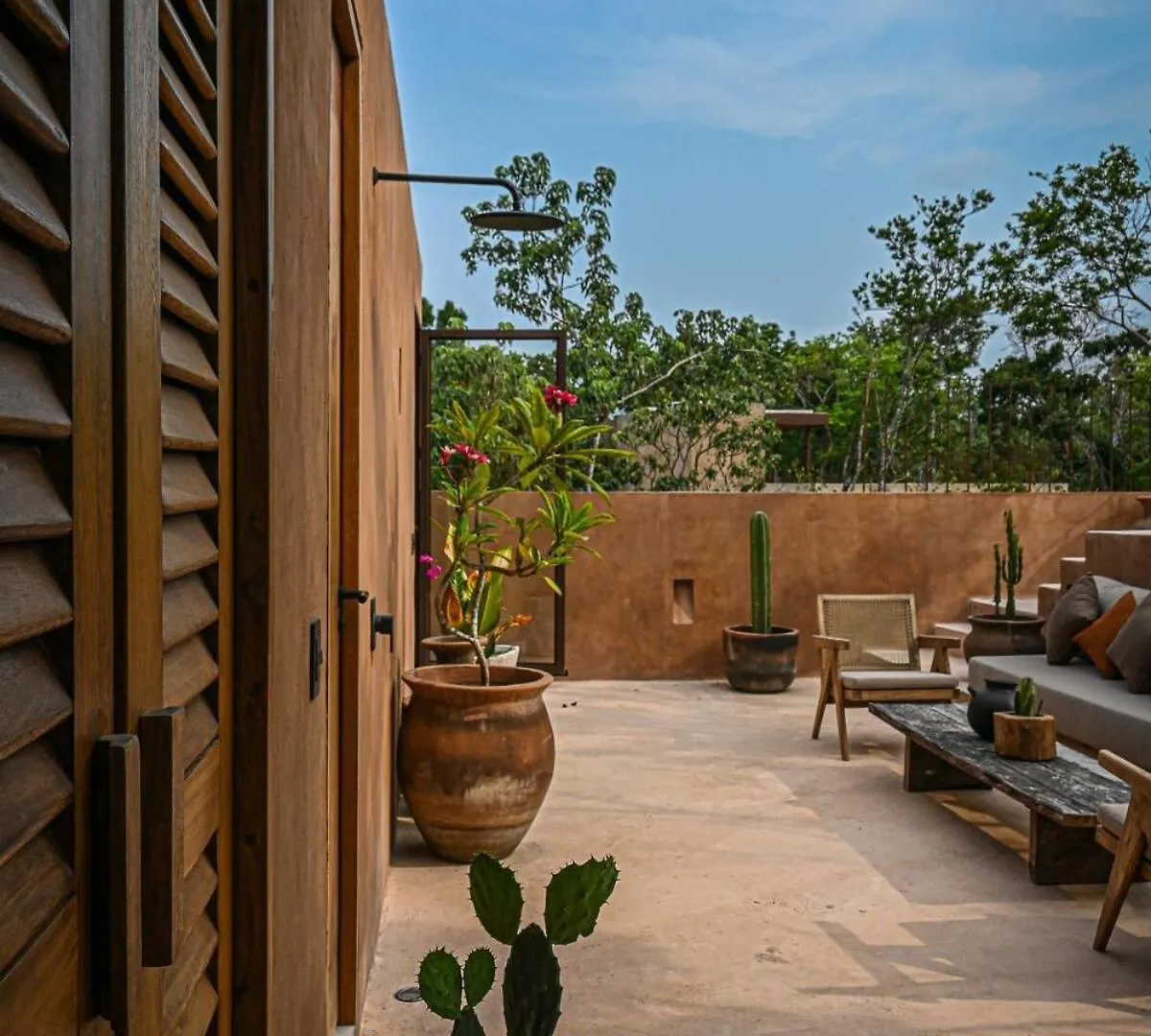 Divine Home 3Br,Gated, Concierge, Rooftop تولوم بيت للعطل